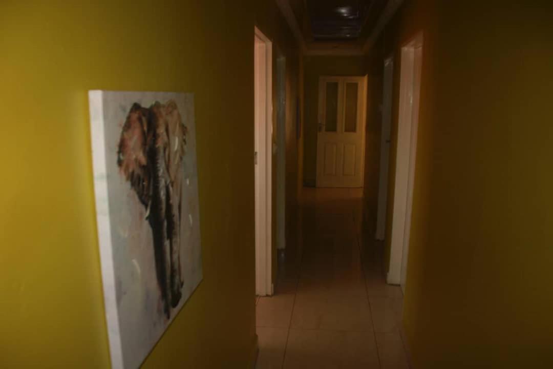 Mathlyn Guesthouse Габороне Экстерьер фото